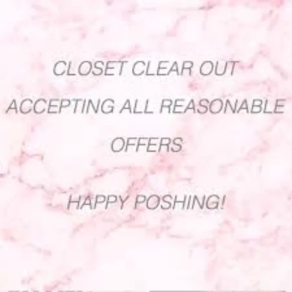 CLOSET CLEAROUT ❣️ - Picture 1 of 1